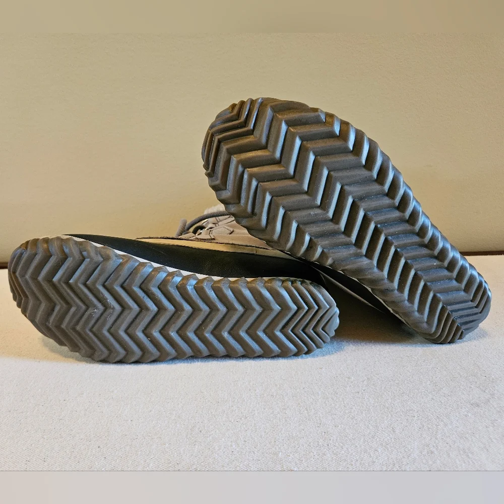 Sorel Caribou Slim Gray Leather Waterproof Boots – Women’s 7.5 - Picture 6 of 13